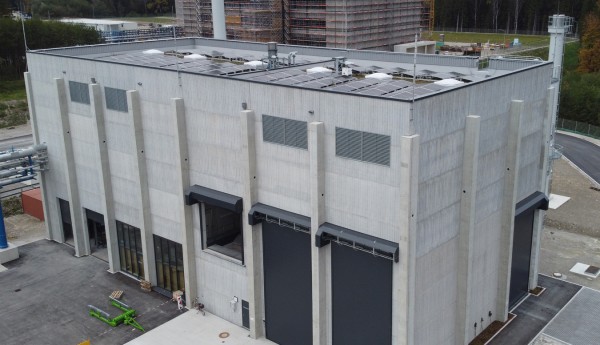 Aufsicht auf Biomasse-Heizkraftwerk in Penzberg